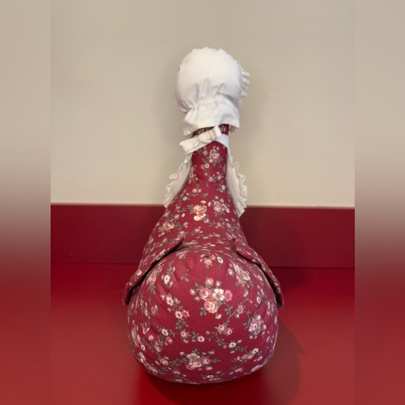 Mother Goose, Hand Sewn Cottagecore Plush, Fairytale Folk Art Doll - Picture 4 of 5